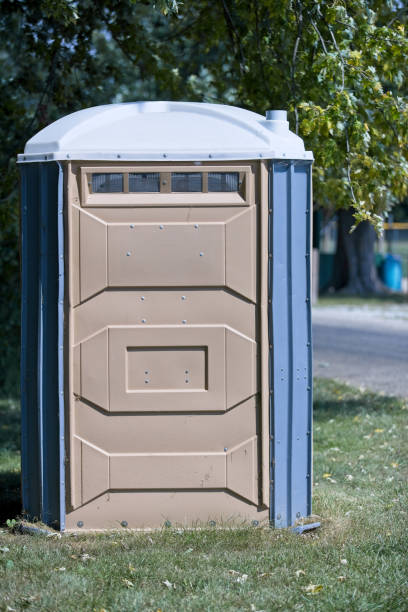 Portable Toilet Options We Offer in Lavaca, AR